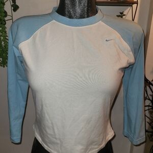 Nike White and Blue Raglan Sleeve Cropped Top M